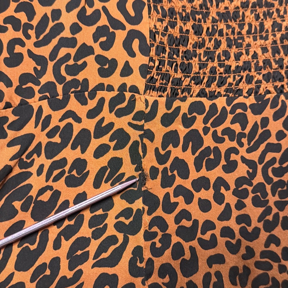 Good American Leopard Print Midi Dress Womens 3 Large Brown Button Front Smocked - Picture 6 of 12